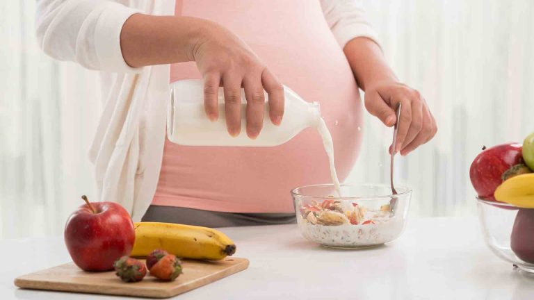 غذاهای توصیه شده برای بارداری موفق